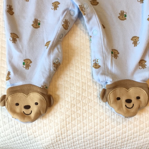 Carter’s Long Sleeved Onesies (SET OF 2) - Picture 7 of 9